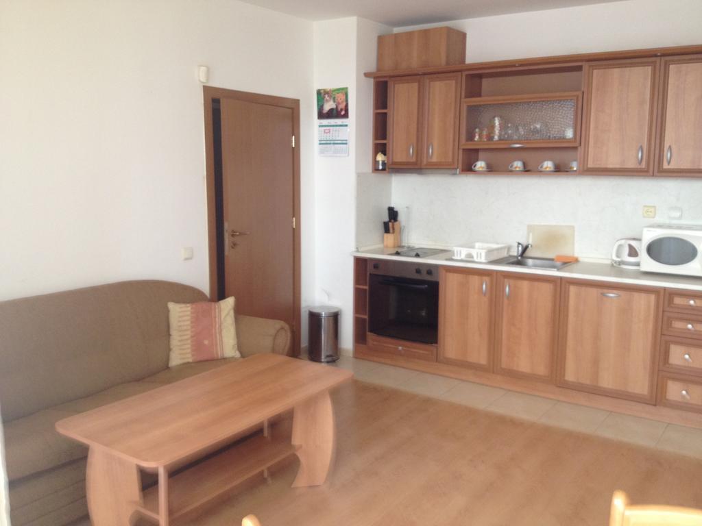 Levante Apartcomplex Nesebar Quarto foto