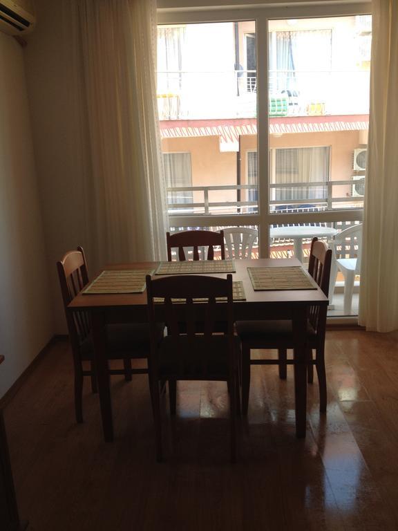 Levante Apartcomplex Nesebar Quarto foto
